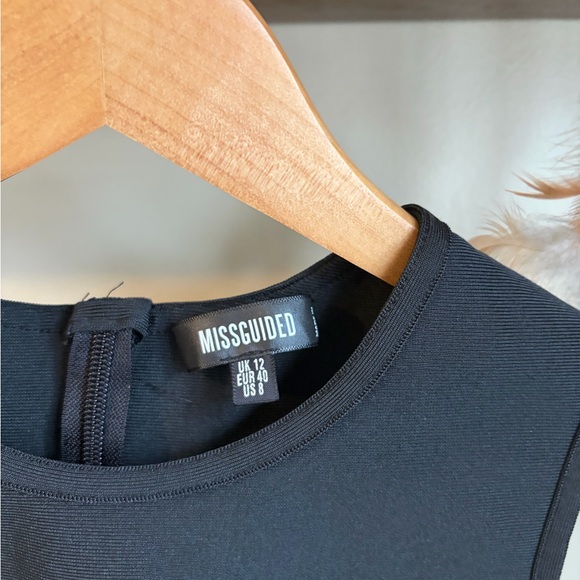 MISSGUIDED corset black crop top - Picture 3 of 4